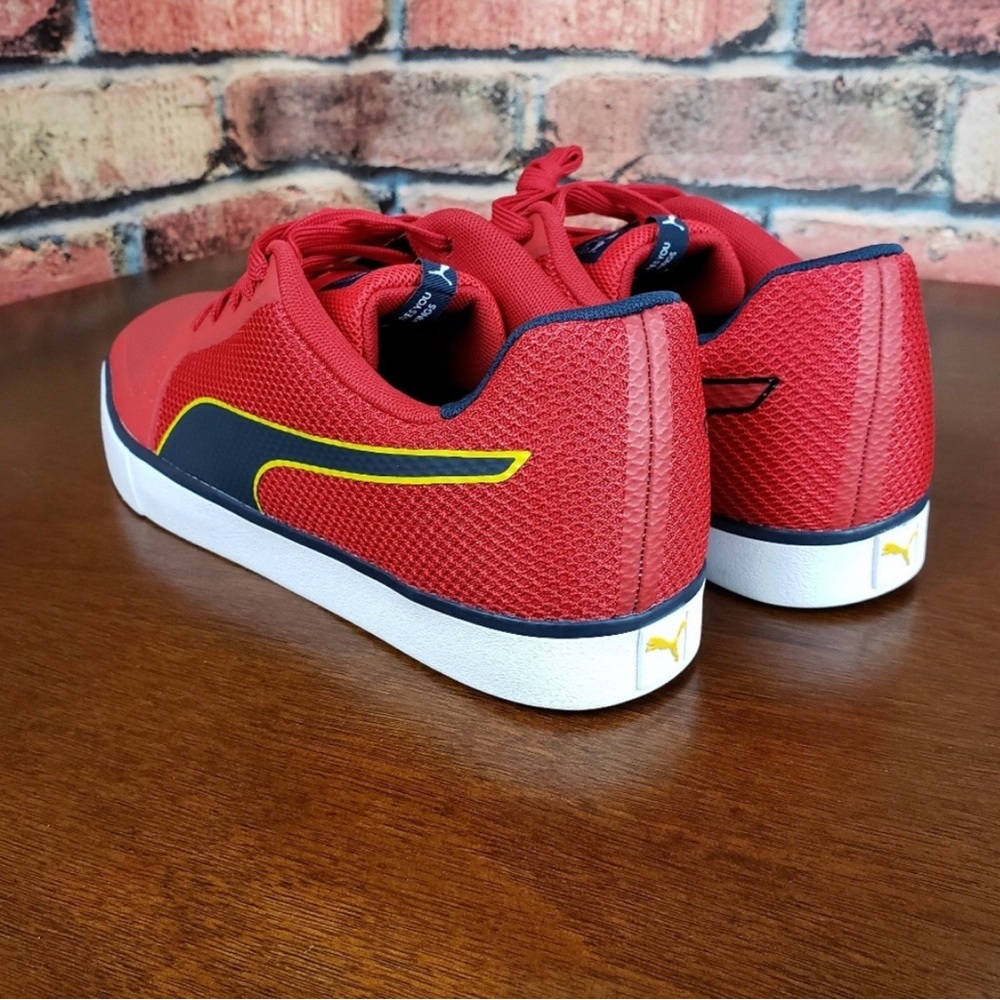 Puma Racing RedBull edition - Picture 2 of 10